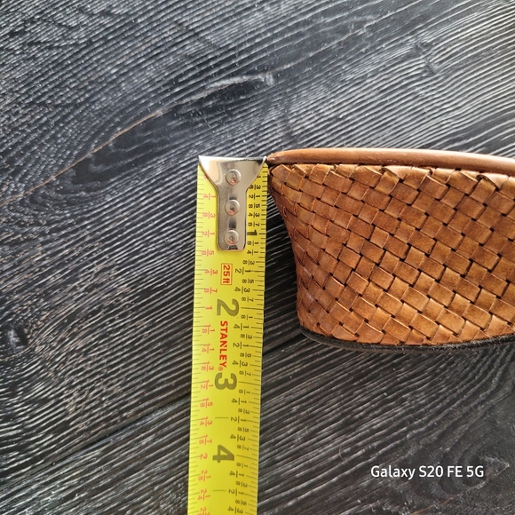 STUART WEITZMAN Designer size 7 leather cognac colored sandals. - Picture 7 of 16